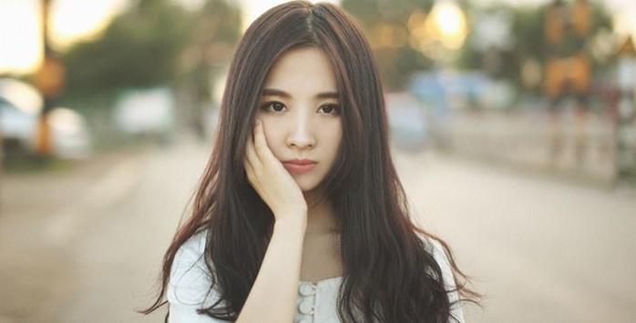 Khi bị kìm kẹp quá mức, anh chàng nào cũng sẽ “giãy ra” và tìm cách lánh xa bạn.