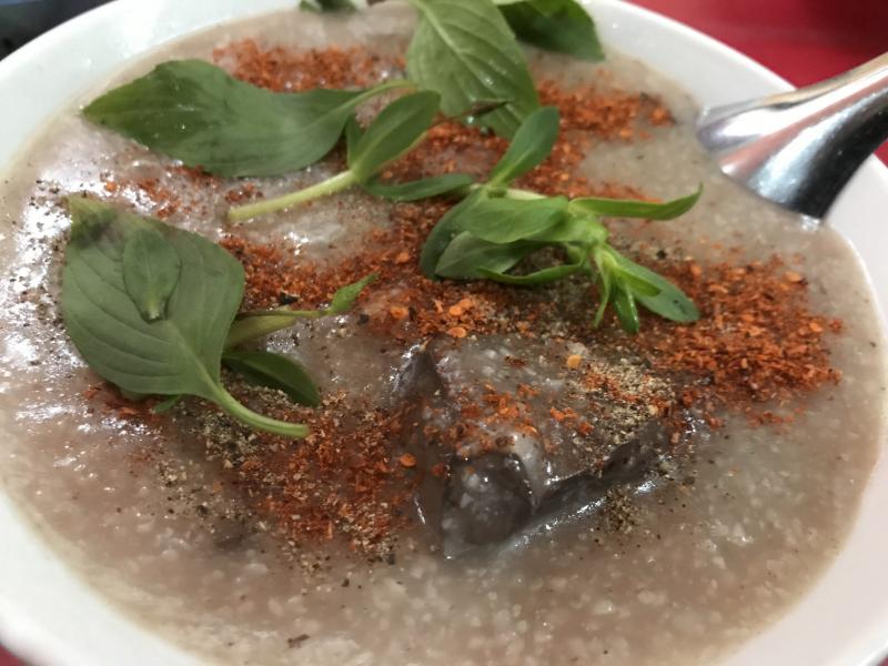 Quán cháo lòng Nguyễn Thái Học