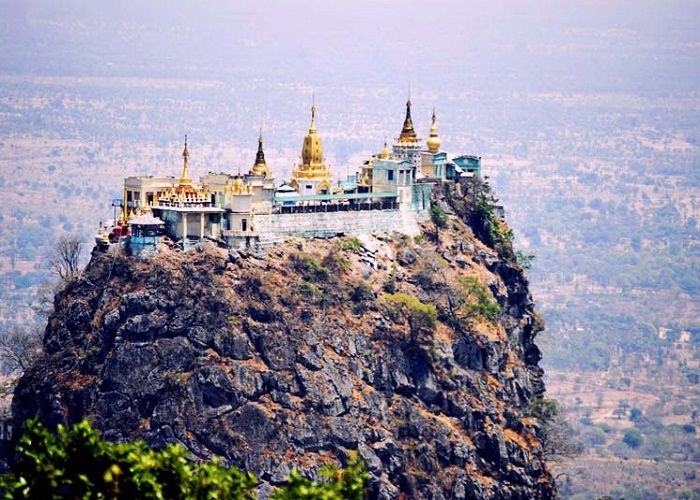 CHÙA TAUNG KALAT (MYANMAR)