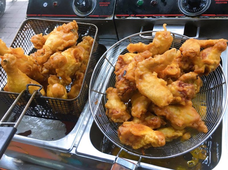 Gà tuk tuk - gà rán Thailand