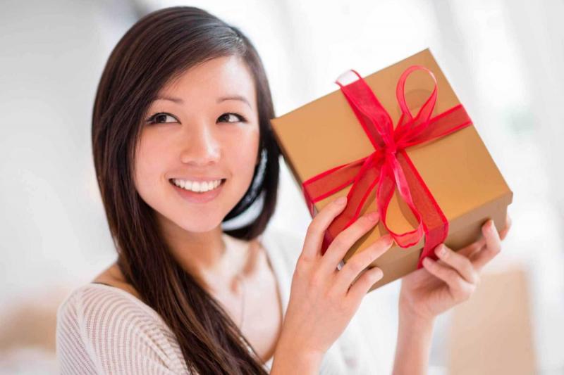 Hãy học cách sáng tạo hơn trong việc tặng quà