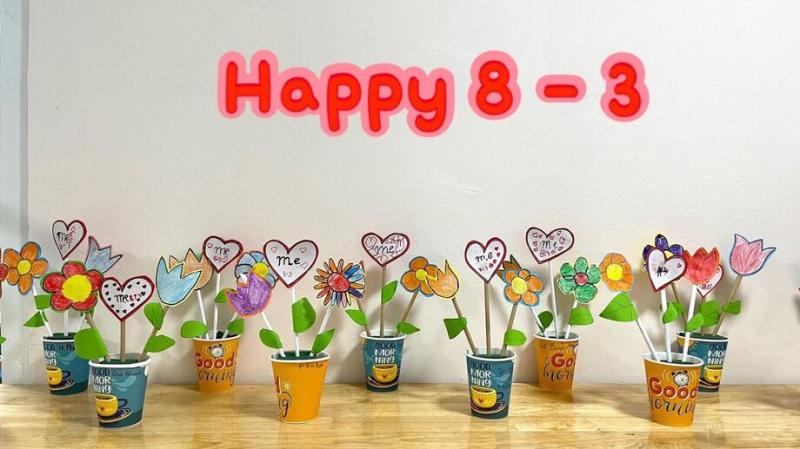 Trang trí chậu hoa dành tặng mẹ nhân ngày 8/3