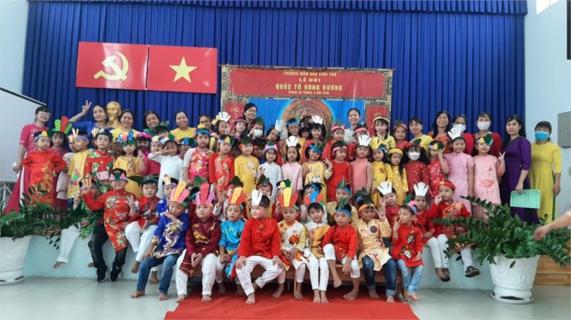 Trường Mầm non Tuổi Thơ