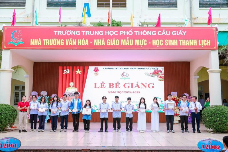 Trường THPT Cầu Giấy