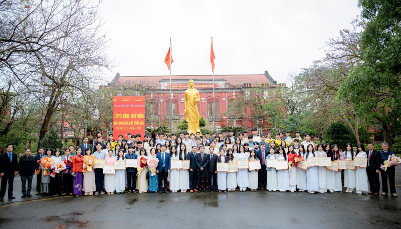 Huế: 85 học sinh đoạt giải (năm học 2024 - 2025)